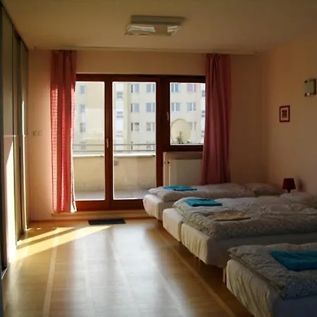 Tatamka Hostel Warsaw