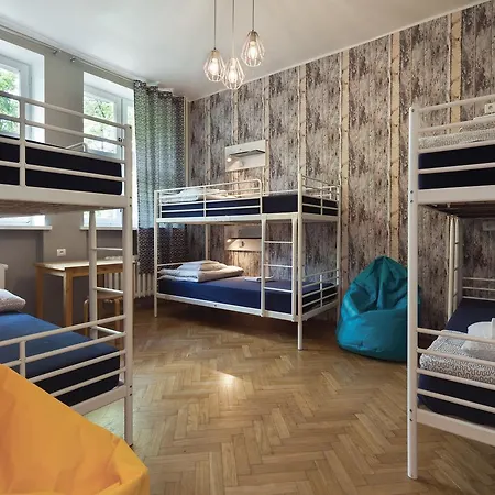 Tatamka Hostel *