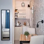 Tatamka אכסניה ורשה